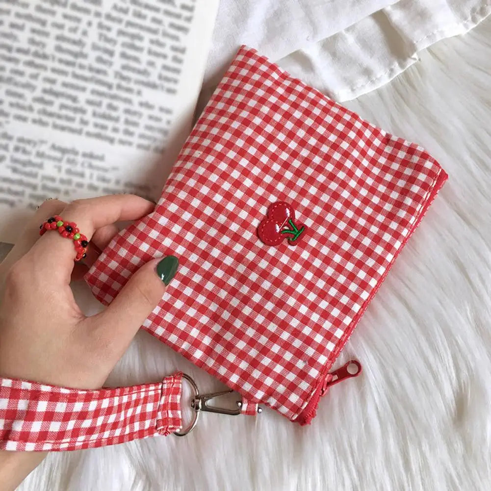 Red cherry canvas makeup bag Red plaid portable Large Capacity cosmetic lipstick storage bag Travel Toiletry Handbag Pouch