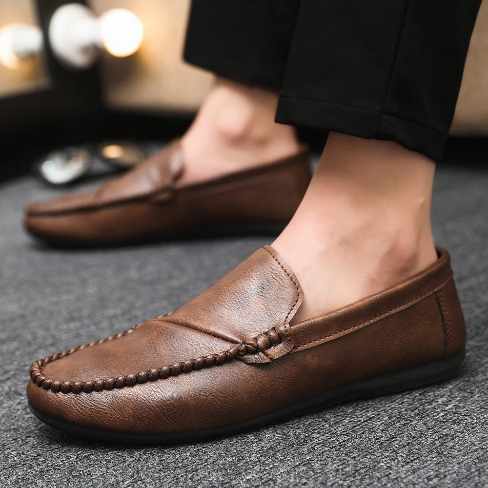 2025 Spring/Autumn Men's Footwear: Minimalist Design Loafers Elegant Khaki-Coloured Work Shoes Student Footwear