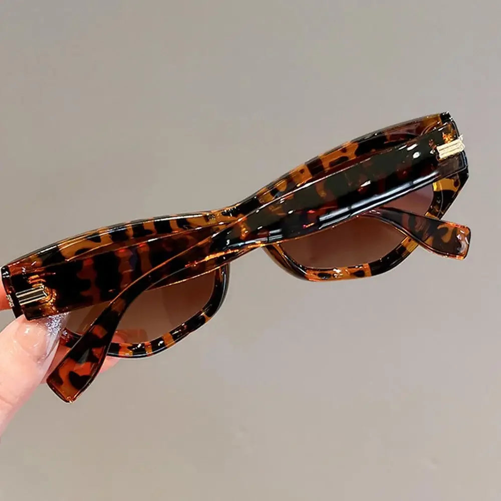 KAMMPT Vintage Cat Eye Sunglasses Men Women New in Fashion Irregular Gradient Eyewear Shades Luxury Brand Designer Sun Glasses