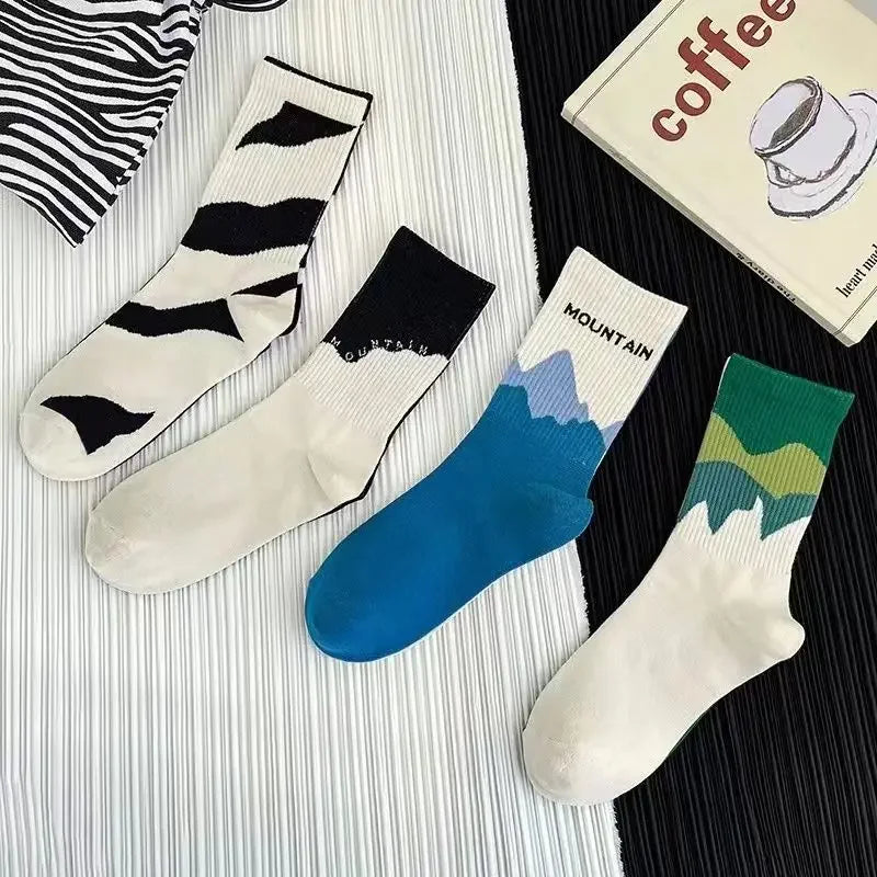 Asymmetrical A/B Style Couple Socks–Harajuku Mismatched Cotton Socks,Fun Casual Unisex Gift for Street Fashion Lovers