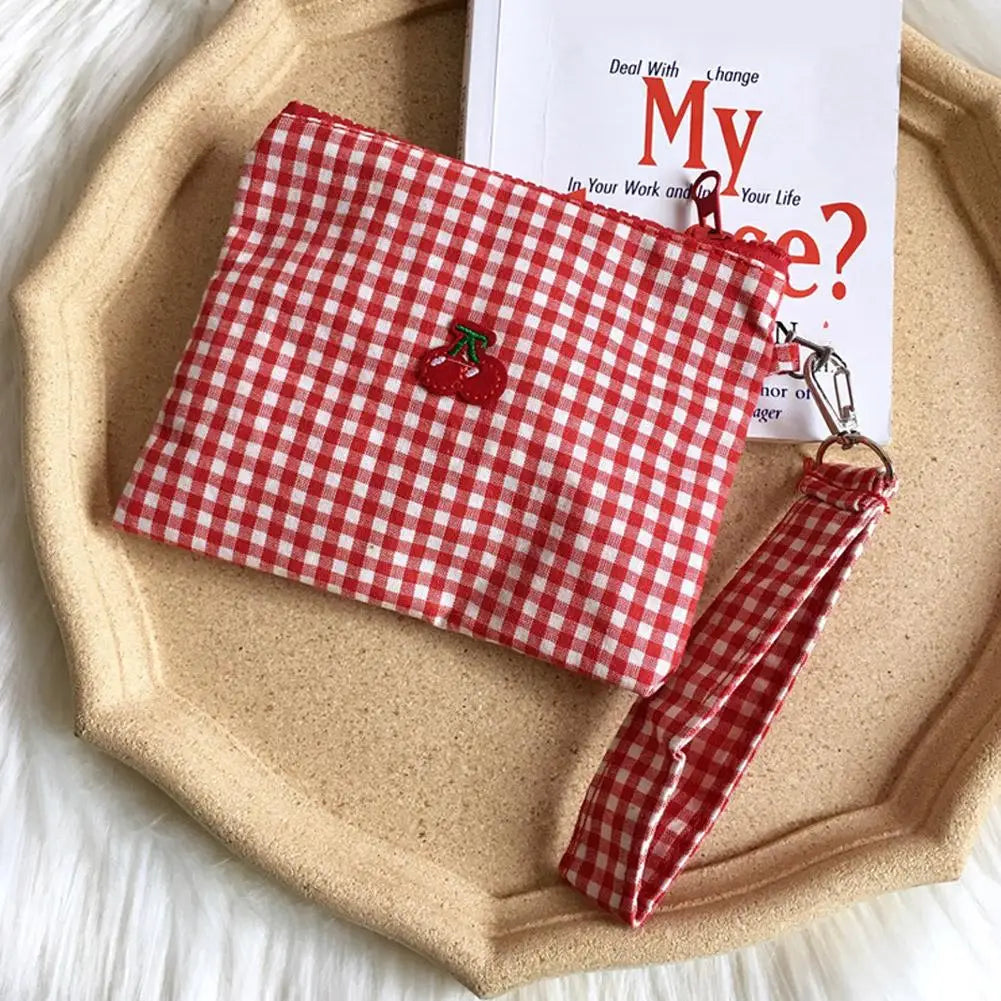 Red cherry canvas makeup bag Red plaid portable Large Capacity cosmetic lipstick storage bag Travel Toiletry Handbag Pouch