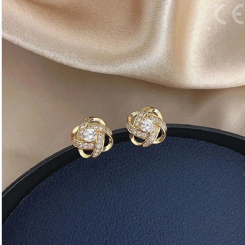 New Exquisite Shiny Zircon Heart Flower Earrings Elegant Square Geometric Crystal Earrings for Women Fashion Jewelry Gift