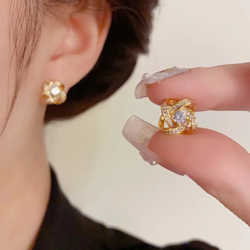 New Exquisite Shiny Zircon Heart Flower Earrings Elegant Square Geometric Crystal Earrings for Women Fashion Jewelry Gift