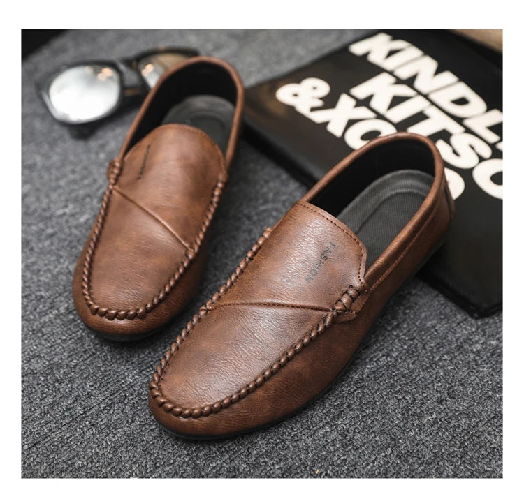 2025 Spring/Autumn Men's Footwear: Minimalist Design Loafers Elegant Khaki-Coloured Work Shoes Student Footwear