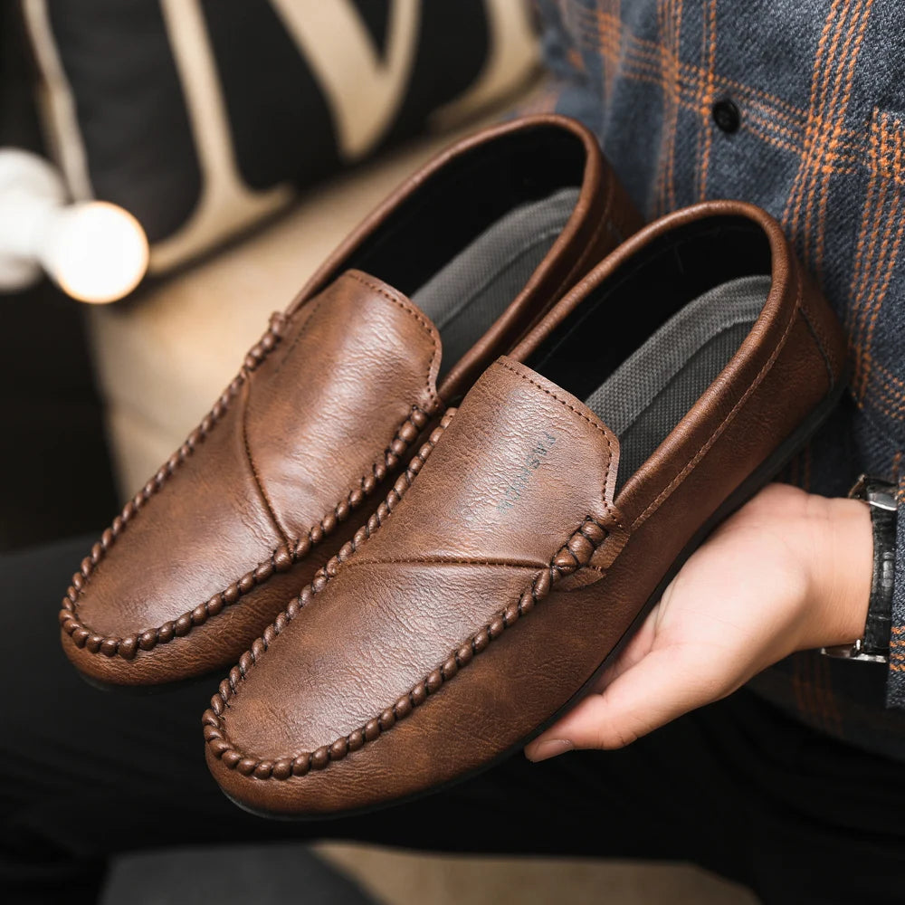 2025 Spring/Autumn Men's Footwear: Minimalist Design Loafers Elegant Khaki-Coloured Work Shoes Student Footwear