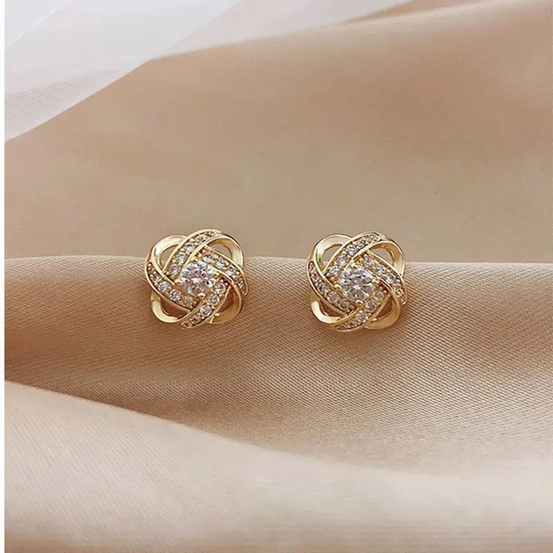 New Exquisite Shiny Zircon Heart Flower Earrings Elegant Square Geometric Crystal Earrings for Women Fashion Jewelry Gift